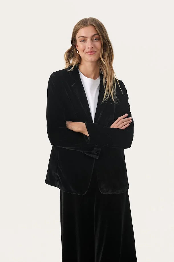 Part two Loretta Blazer in Black